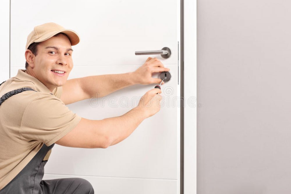 Reasons to Hire a Professional Locksmith